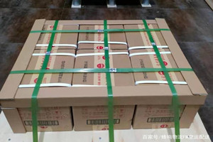 阿拉善右旗巴丹吉林机场邮寄酒水【机场货运当天
